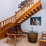 Casa Familia