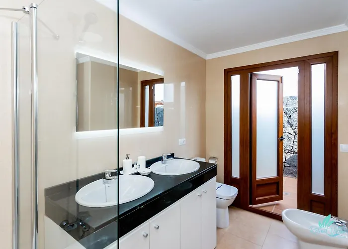 Casa Familia פלאיה בלנקה