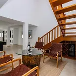 Casa Familia