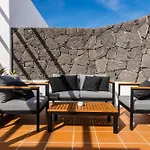 Casa Familia