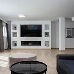 Casa Familia *